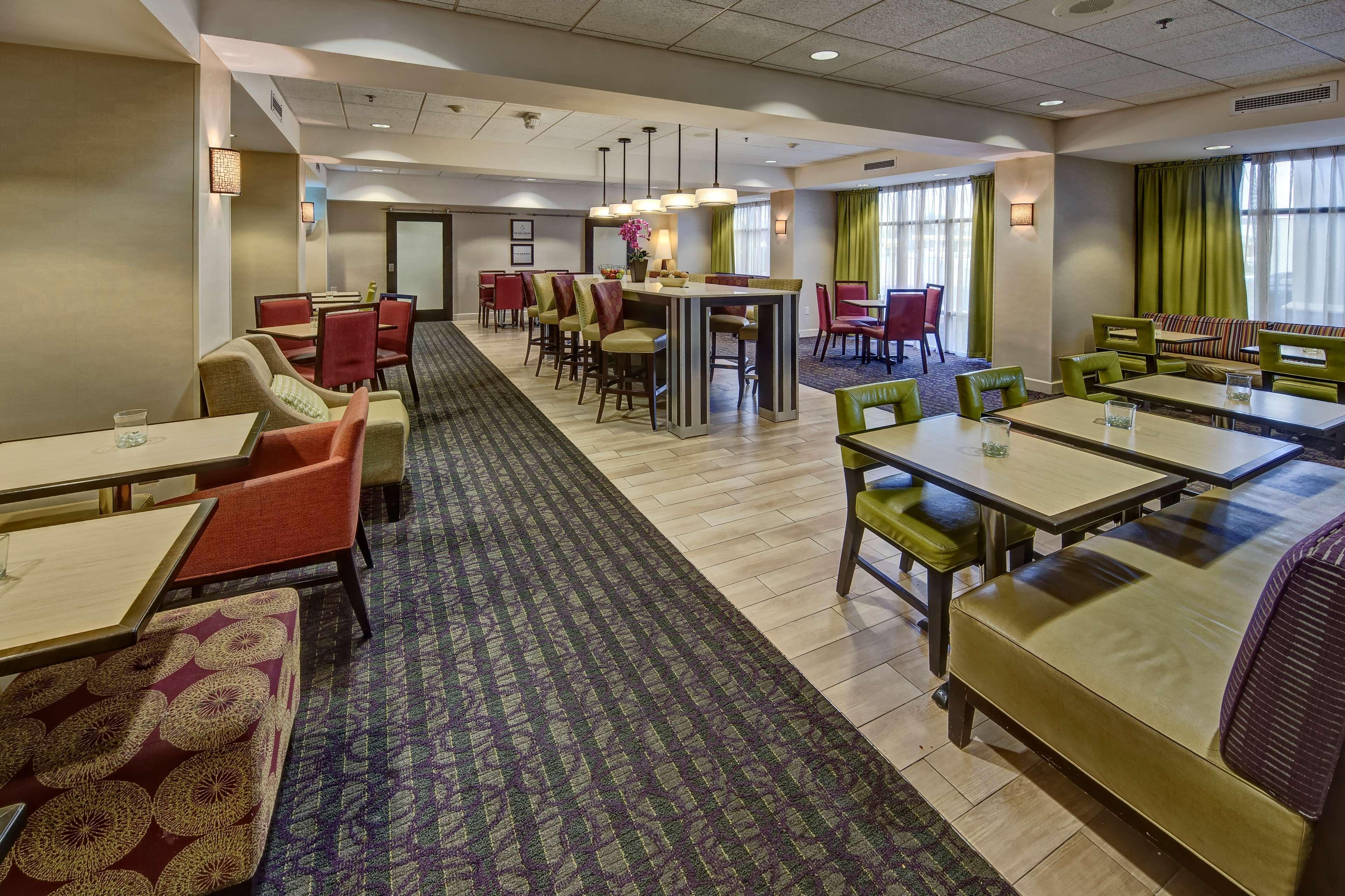 Hampton Inn Dunn Zewnętrze zdjęcie
