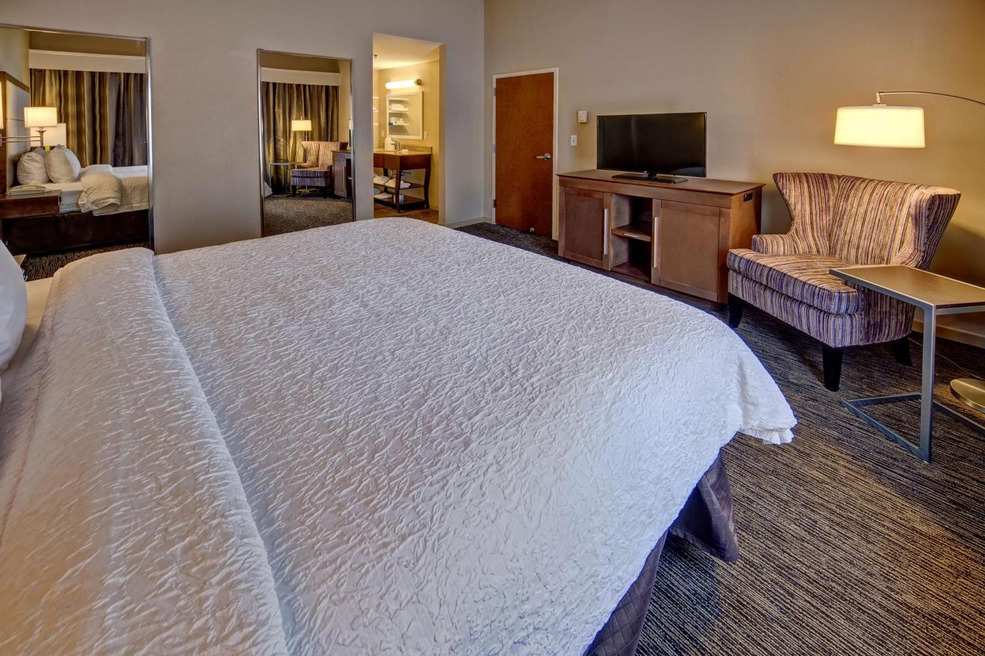 Hampton Inn Dunn Zewnętrze zdjęcie