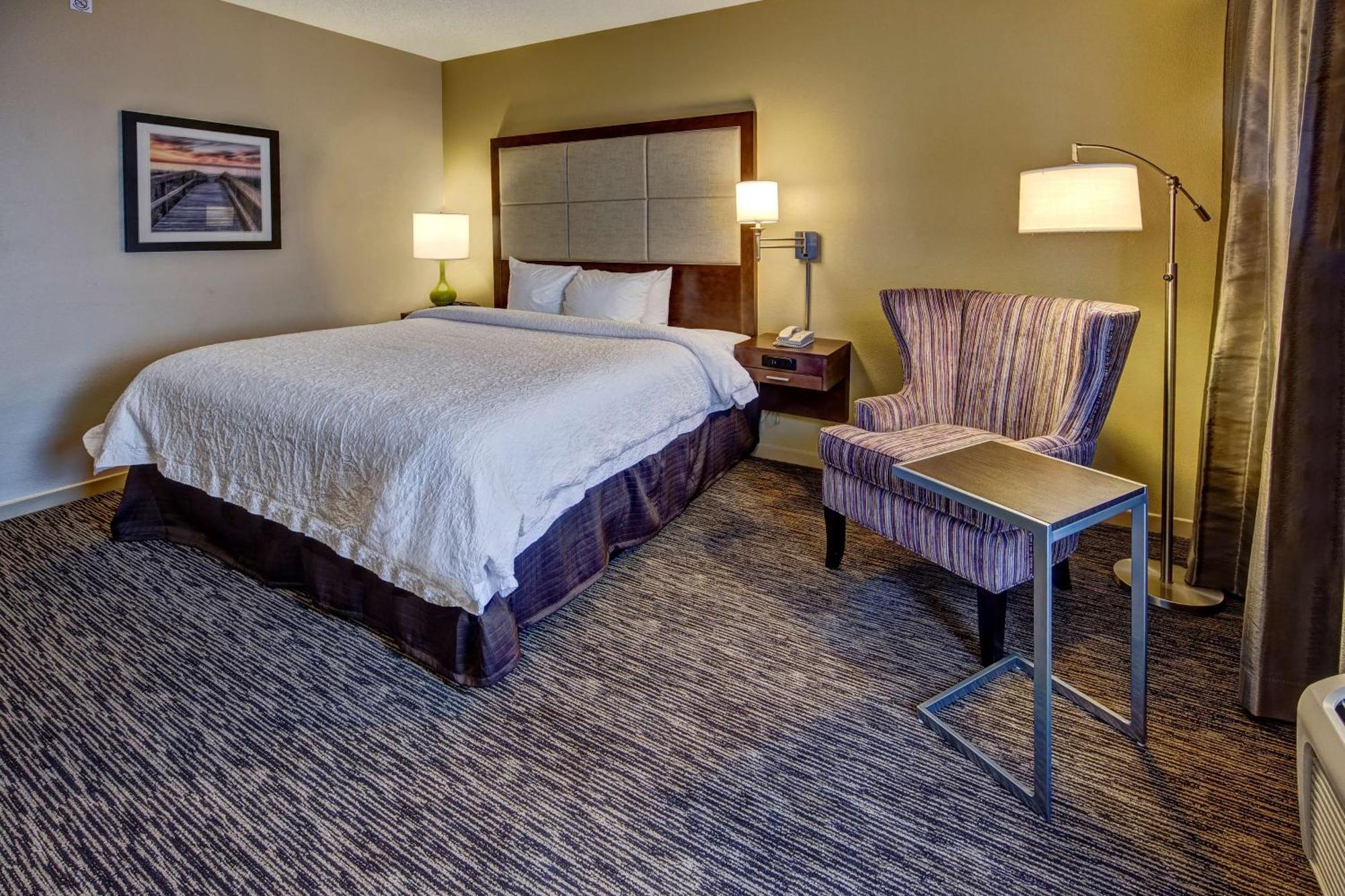 Hampton Inn Dunn Zewnętrze zdjęcie