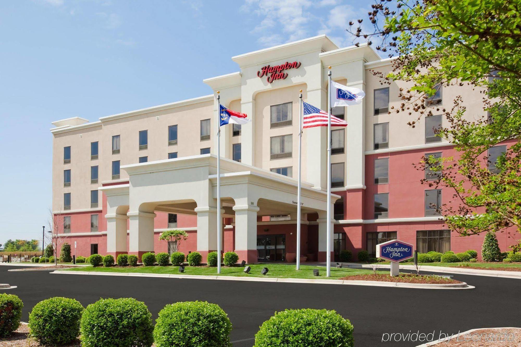 Hampton Inn Dunn Zewnętrze zdjęcie